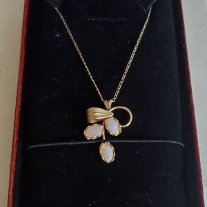 Vintage Opal Necklace